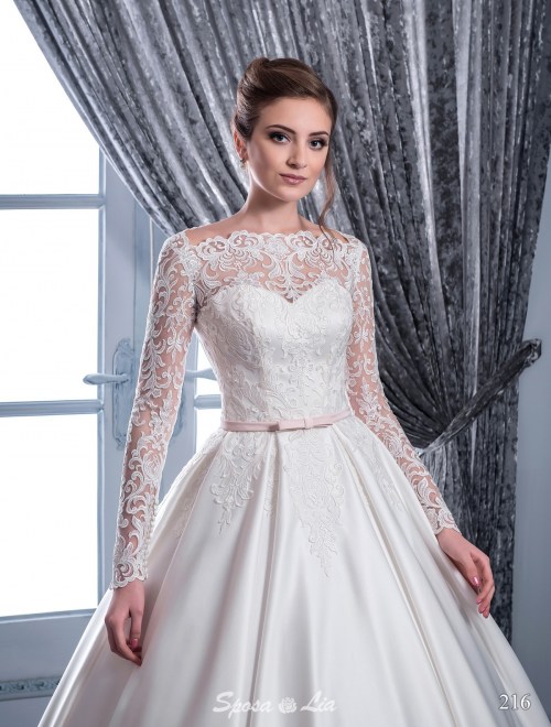https://www.sposa-lia.com/images/stories/virtuemart/product/216       (2).jpg